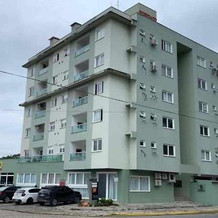 Apartamento Familiar No Centro De Pomerode. Ngoại thất bức ảnh